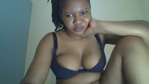 Snapshot of browny_kinky chatting on 7, 3, 2025 pitch online show from 7, 3, 2025