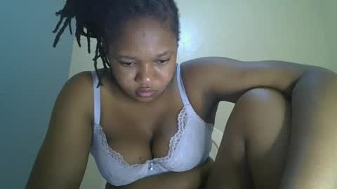 Snapshot of browny_kinky chatting on 12, 3, 2025 pitch online show from 12, 3, 2025