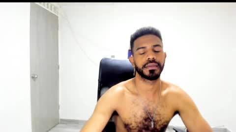 Snapshot of bruce_1111 chatting on 8, 4, 2026 bruce_1111 online show from 8, 4, 2026