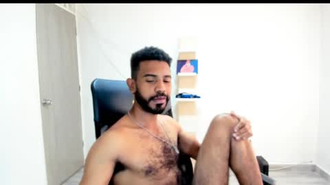 Snapshot of bruce_1111 chatting on 11, 4, 2026 bruce_1111 online show from 11, 4, 2026