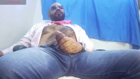 Snapshot of bruce_bigg chatting on 7, 5, 2026 Bruce online show from 7, 5, 2026