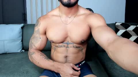 Snapshot of bruce_roldan chatting on 6, 5, 2026 bruce roldan online show from 6, 5, 2026