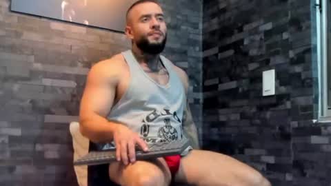 Snapshot of brucedallas chatting on 7, 8, 2026 brucedallas online show from 7, 8, 2026