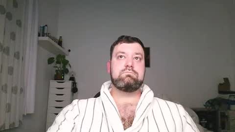 Bruce online show from 7, 11, 2025