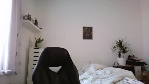 Snapshot of brucemf chatting on 15, 3, 2026 Bruce online show from 15, 3, 2026