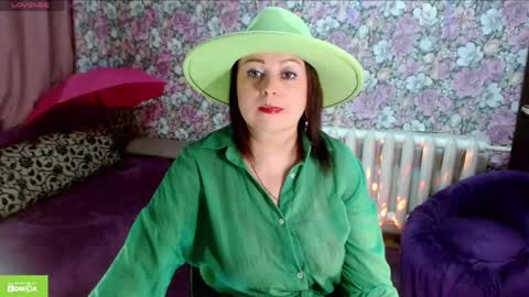 Snapshot of brunette7786 chatting on 27, 4, 2026 Julia online show from 27, 4, 2026
