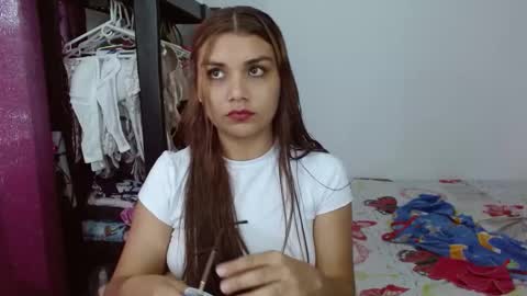Snapshot of brunette_dan chatting on 15, 2, 2025 norma online show from 15, 2, 2025