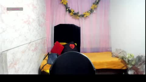 Snapshot of brunette_sasha chatting on 8, 4, 2026 Sasha Brunette online show from 8, 4, 2026