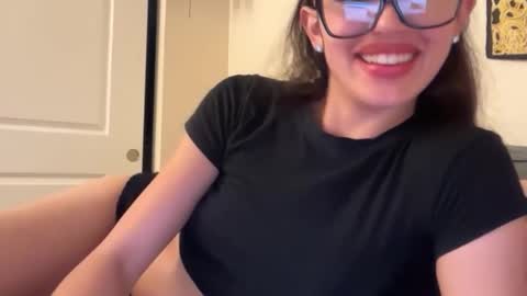 Snapshot of brunettefantasy4848 chatting on 30, 3, 2026 brunettefantasy4848 online show from 30, 3, 2026