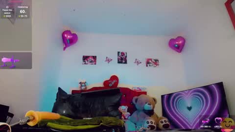 Snapshot of brunettesexy11 chatting on 30, 1, 2025 ChannelR online show from 30, 1, 2025