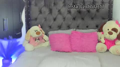 Snapshot of brunettesexy36578 chatting on 17, 10, 2025 lizathomson online show from 17, 10, 2025