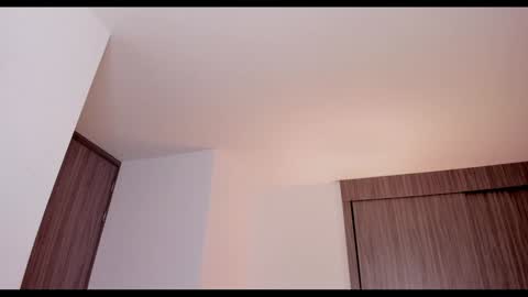 Snapshot of brunnahart chatting on 17, 12, 2024 online show from 17, 12, 2024