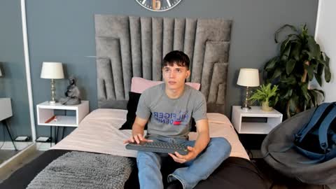 Bruno Bellini online show from 19, 11, 2025