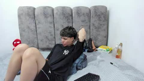 Snapshot of bruno_cruz chatting on 14, 6, 2026 Bruno Cruz online show from 14, 6, 2026