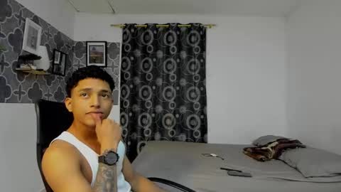 Snapshot of bruno_snow chatting on 7, 1, 2026 bruno_snow online show from 7, 1, 2026