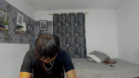 Snapshot of bruno_snow chatting on 14, 1, 2026 bruno_snow online show from 14, 1, 2026