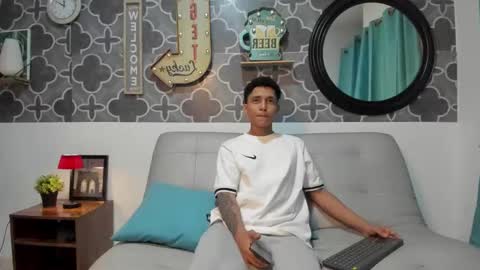 Snapshot of bruno_snow chatting on 23, 2, 2026 bruno_snow online show from 23, 2, 2026