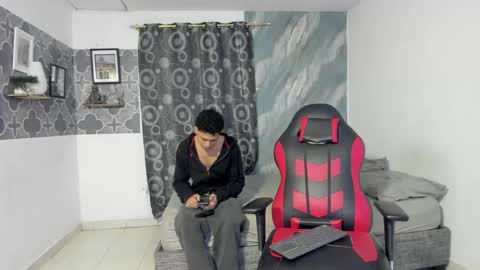 Snapshot of bruno_snow chatting on 13, 4, 2026 bruno_snow online show from 13, 4, 2026