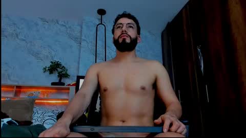 Andres Suarez online show from 9, 3, 2025