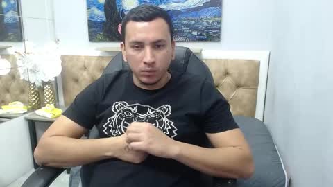 Snapshot of brunoevans_ chatting on 4, 5, 2026 brunoevans_ online show from 4, 5, 2026
