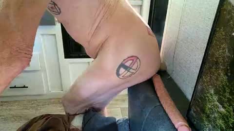 Snapshot of brushsquach chatting on 22, 9, 2025 Steve... aka SkinnieDippin aka TimberTramp online show from 22, 9, 2025