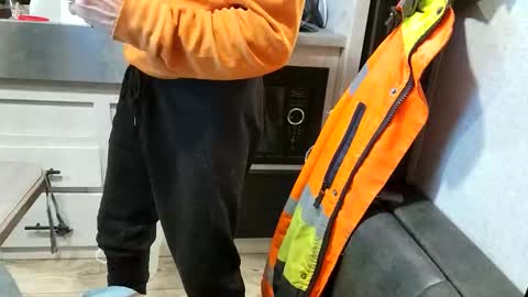 Snapshot of brushsquach chatting on 10, 1, 2026 Steve... aka SkinnieDippin aka TimberTramp online show from 10, 1, 2026