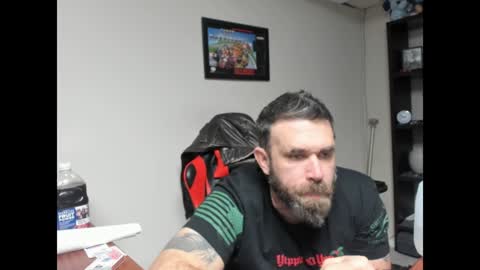 Snapshot of brutalmaster1983 chatting on 25, 12, 2024 BRUTALMASTER1983 online show from 25, 12, 2024