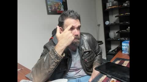 Snapshot of brutalmaster1983 chatting on 31, 12, 2024 BRUTALMASTER1983 online show from 31, 12, 2024