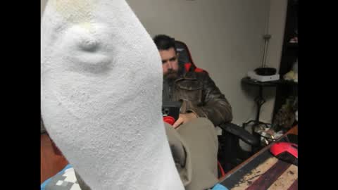 BRUTALMASTER1983 online show from 18, 12, 2025