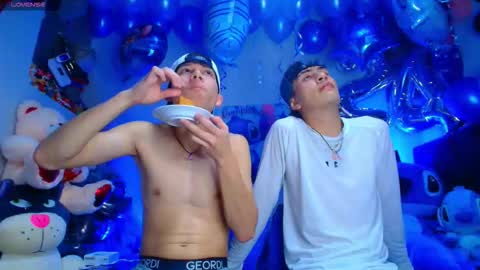 BRYAM INDEPENDENT MODEL online show from 19, 1, 2026