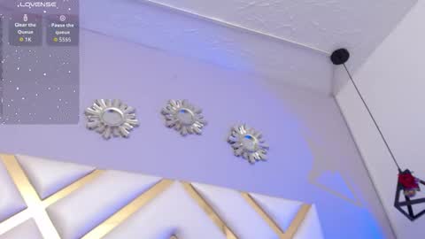 Becky Anders  online show from 13, 11, 2025