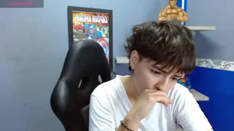 Snapshot of bryce_evans chatting on 21, 1, 2025 B R Y C E  online show from 21, 1, 2025