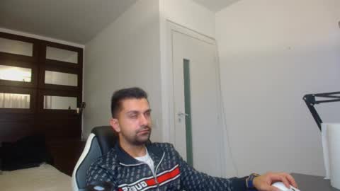 Snapshot of brycereign chatting on 8, 4, 2026 BryceReign online show from 8, 4, 2026