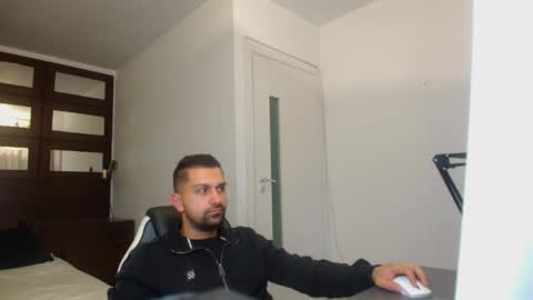 Snapshot of brycereign chatting on 19, 4, 2026 BryceReign online show from 19, 4, 2026