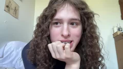 Snapshot of bryluvvsu chatting on 4, 5, 2026 bry online show from 4, 5, 2026