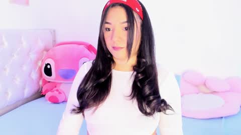 Carly     online show from 22, 1, 2025