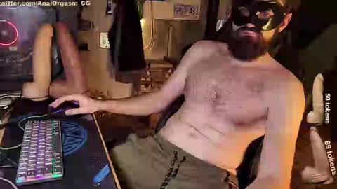 Snapshot of btarkhun chatting on 4, 3, 2025 Anal Orgasm online show from 4, 3, 2025