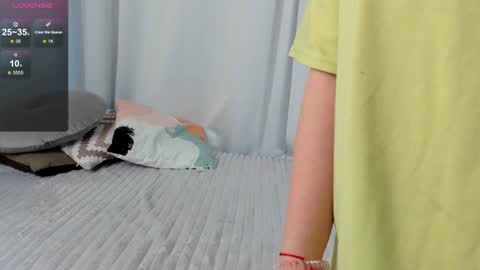 Snapshot of bubblebbb chatting on 6, 2, 2025 Sabrina online show from 6, 2, 2025