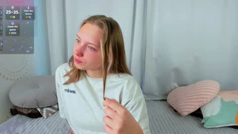 Snapshot of bubblebbb chatting on 9, 2, 2025 Sabrina online show from 9, 2, 2025