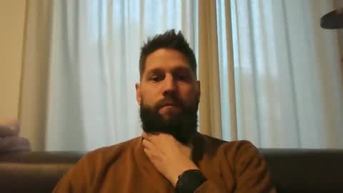 bubblebee1982 online show from 11, 12, 2024