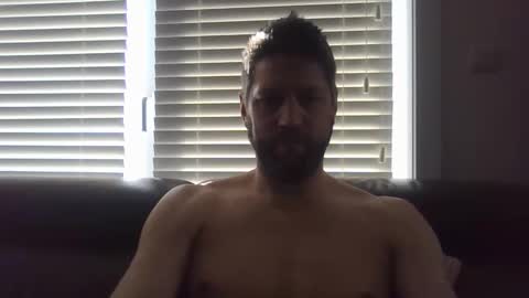 Snapshot of bubblebee1982 chatting on 5, 3, 2026 bubblebee1982 online show from 5, 3, 2026