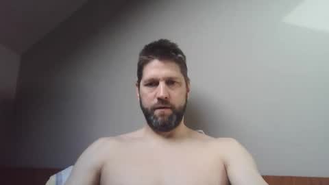 Snapshot of bubblebee1982 chatting on 6, 3, 2026 bubblebee1982 online show from 6, 3, 2026