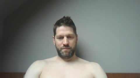 Snapshot of bubblebee1982 chatting on 2, 4, 2026 bubblebee1982 online show from 2, 4, 2026