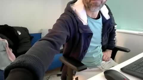 Snapshot of bubblebumdave chatting on 3, 1, 2025 Bubblebum online show from 3, 1, 2025