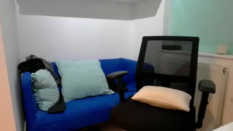 Snapshot of bubblebumdave chatting on 16, 12, 2025 Bubblebum online show from 16, 12, 2025