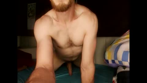 Snapshot of bubblebutt417 chatting on 28, 4, 2026 Max candi online show from 28, 4, 2026