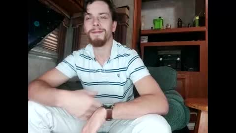 Snapshot of bubblebutt417 chatting on 14, 5, 2026 Max candi online show from 14, 5, 2026