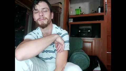 Snapshot of bubblebutt417 chatting on 20, 5, 2026 Max candi online show from 20, 5, 2026