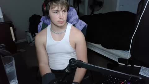 Snapshot of bubblebuttbdn chatting on 27, 9, 2025 BubblebuttBdn online show from 27, 9, 2025