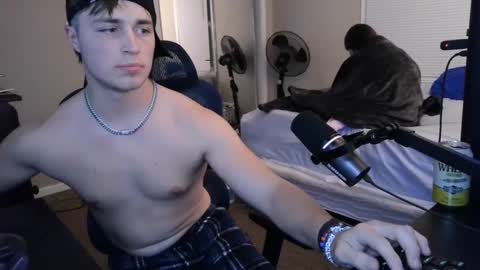 Snapshot of bubblebuttbdn chatting on 7, 10, 2025 BubblebuttBdn online show from 7, 10, 2025